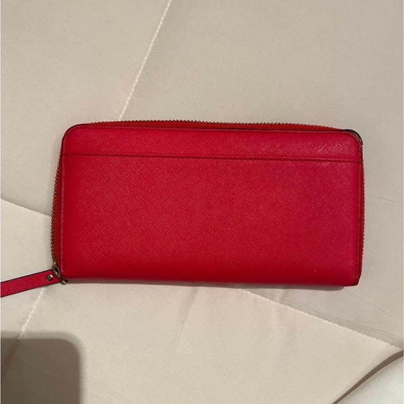 Kate Spade Wallet - Picture 3 of 3